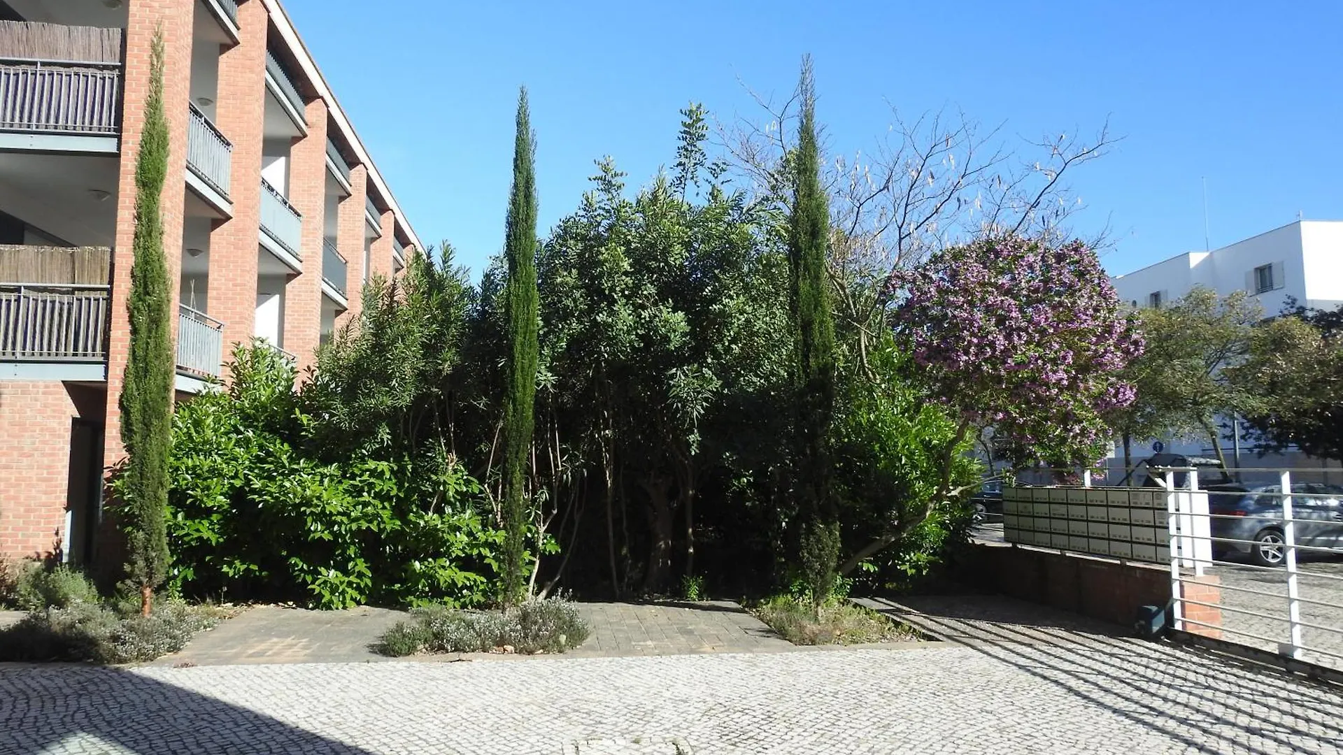 Apartment Lagos Factory Green